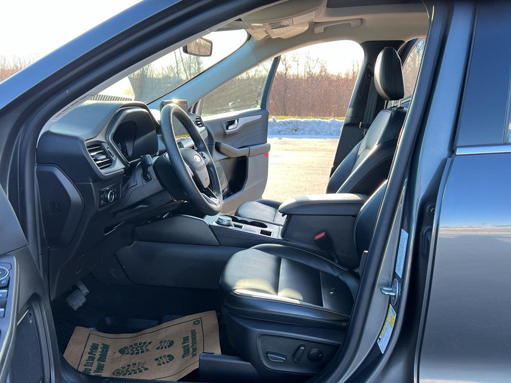 used 2025 Ford Escape car, priced at $28,990