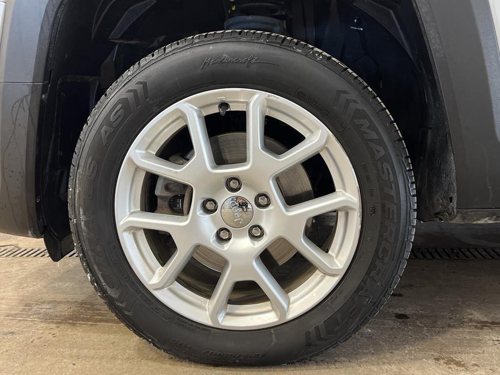 used 2020 Jeep Renegade car, priced at $14,990