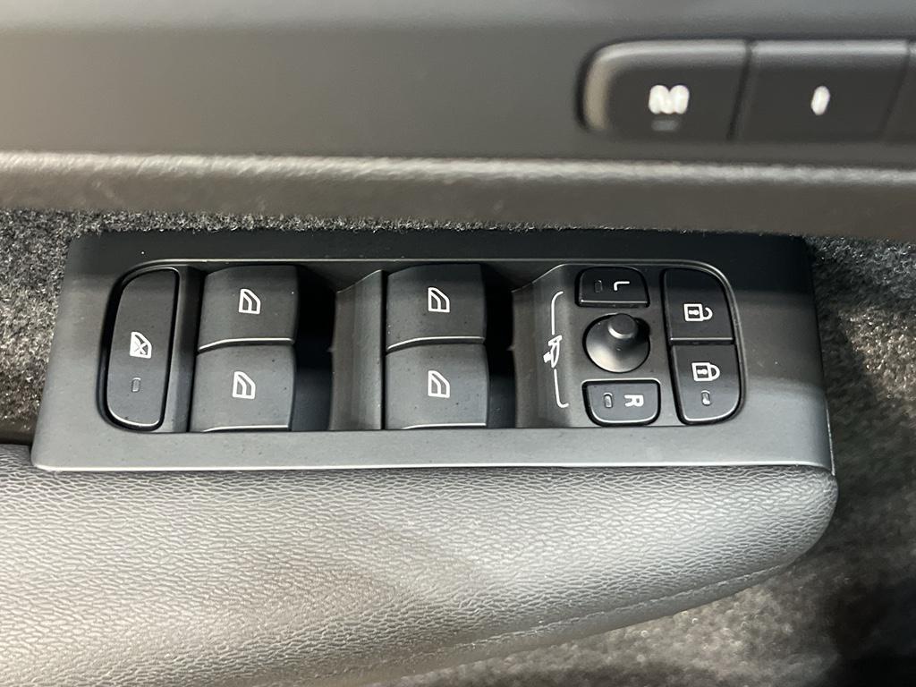 used 2025 Volvo XC40 car, priced at $33,490