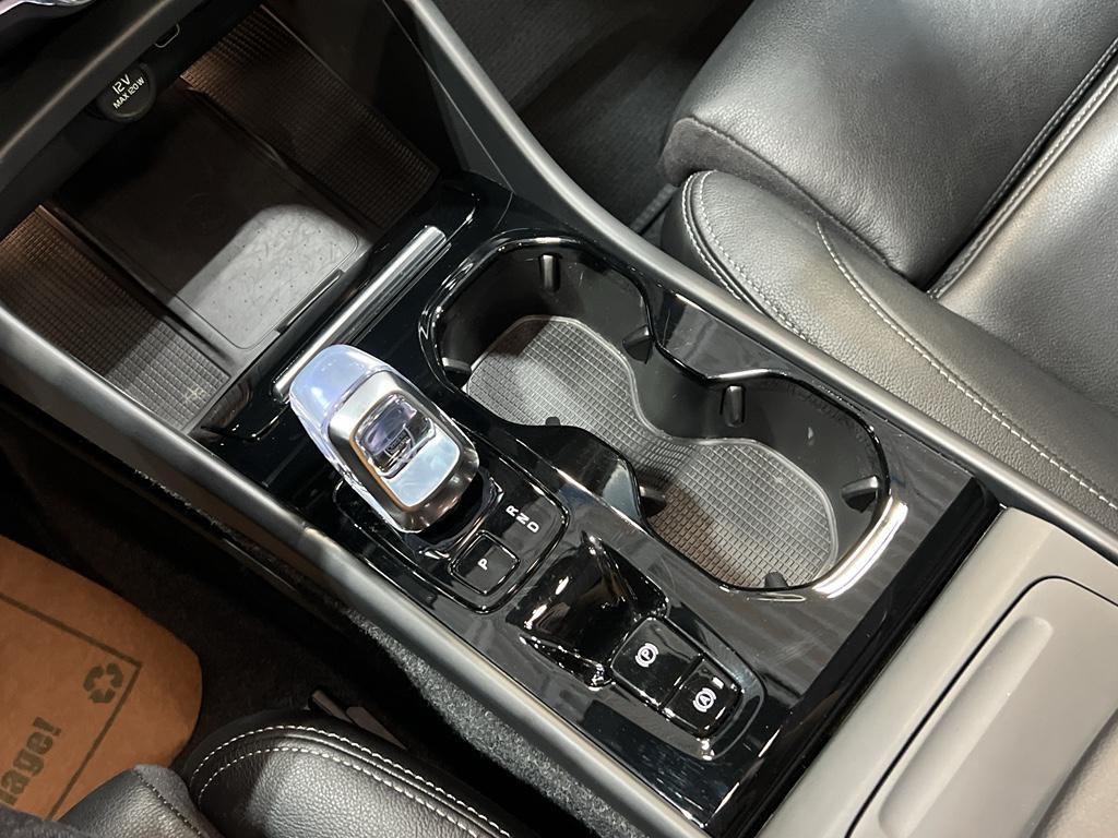 used 2025 Volvo XC40 car, priced at $33,490