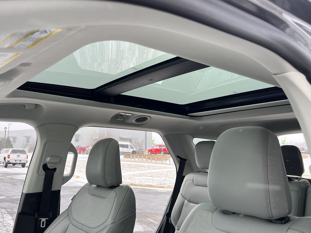 used 2025 Ford Explorer car, priced at $38,990