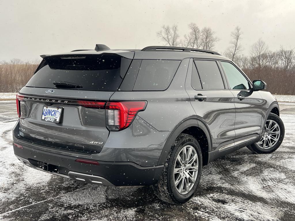 used 2025 Ford Explorer car, priced at $38,990