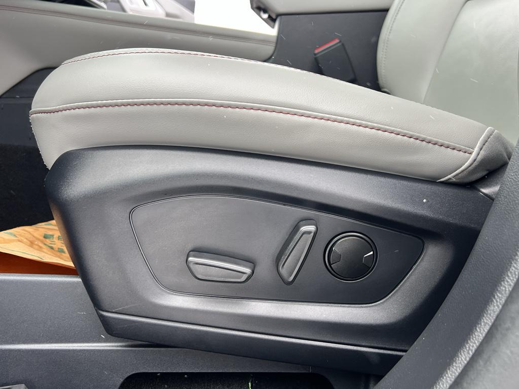 used 2025 Ford Explorer car, priced at $38,990