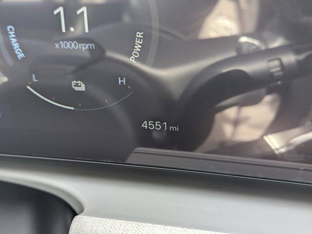 used 2025 Hyundai TUCSON Hybrid car, priced at $34,999