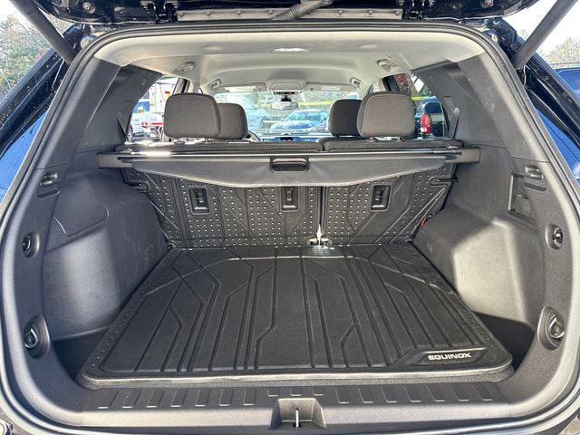 used 2024 Chevrolet Equinox car, priced at $23,347