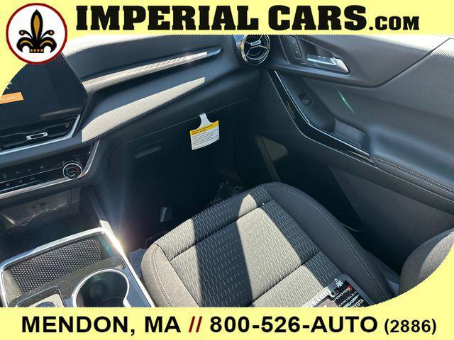 new 2026 Chevrolet Equinox car, priced at $33,300