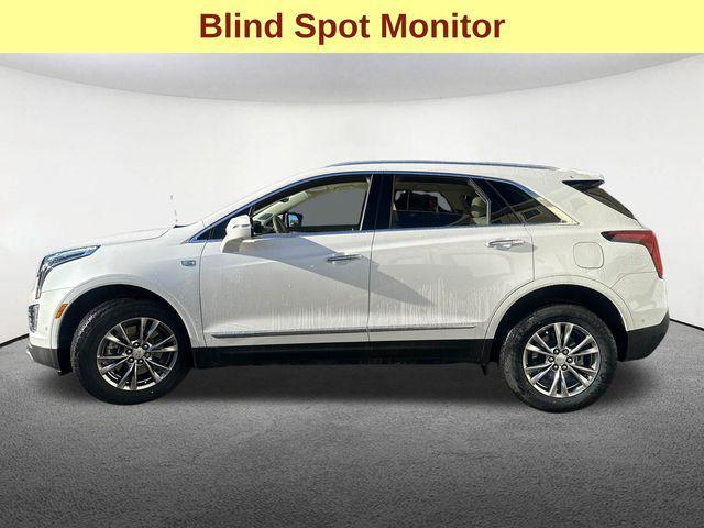 used 2022 Cadillac XT5 car, priced at $31,647