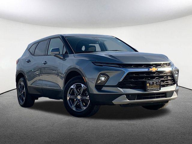 used 2024 Chevrolet Blazer car, priced at $31,347