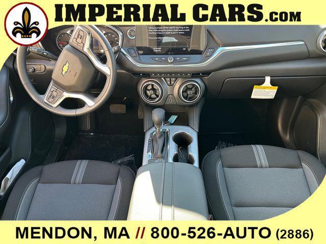 new 2025 Chevrolet Blazer car, priced at $39,458