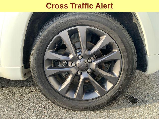 used 2018 Jeep Grand Cherokee car, priced at $22,347