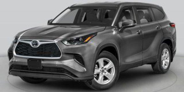 used 2025 Toyota Highlander car, priced at $35,098