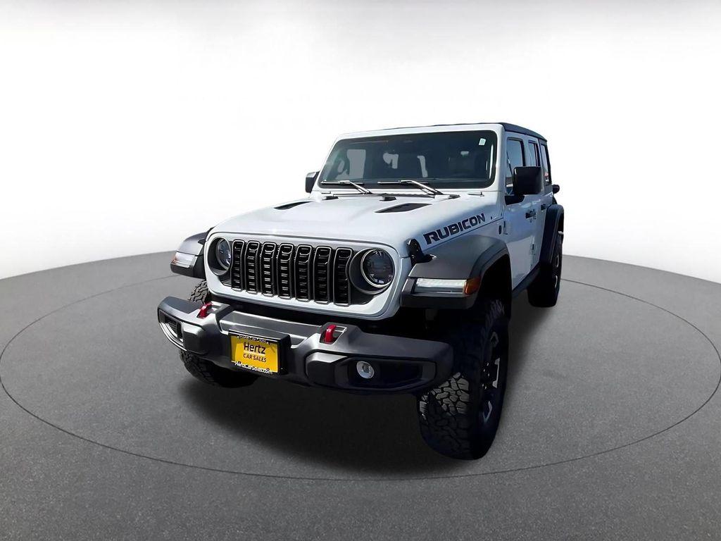 used 2025 Jeep Wrangler car, priced at $35,139