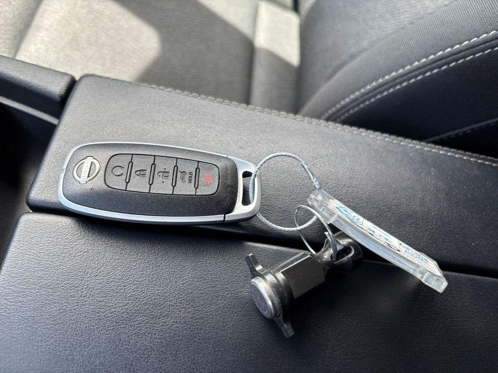 used 2025 Nissan Rogue car, priced at $18,995