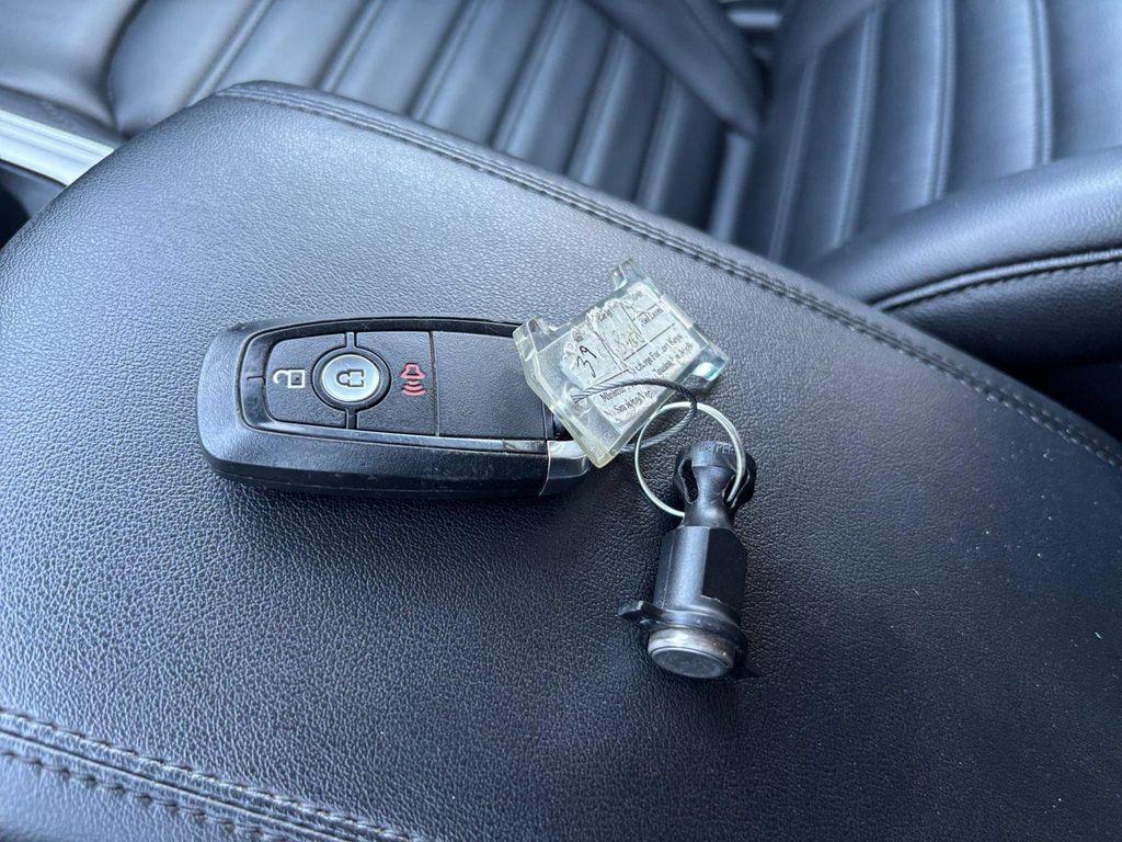 used 2024 Ford Edge car, priced at $18,798