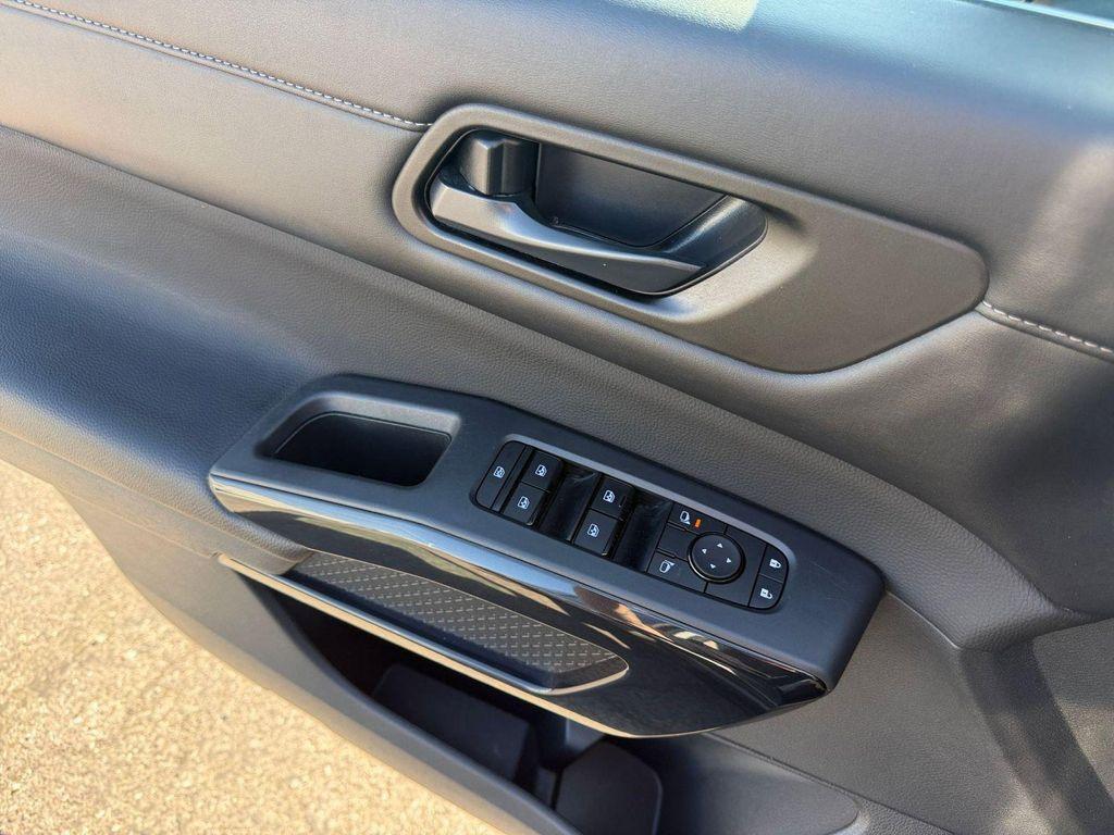 used 2025 Nissan Pathfinder car, priced at $28,499