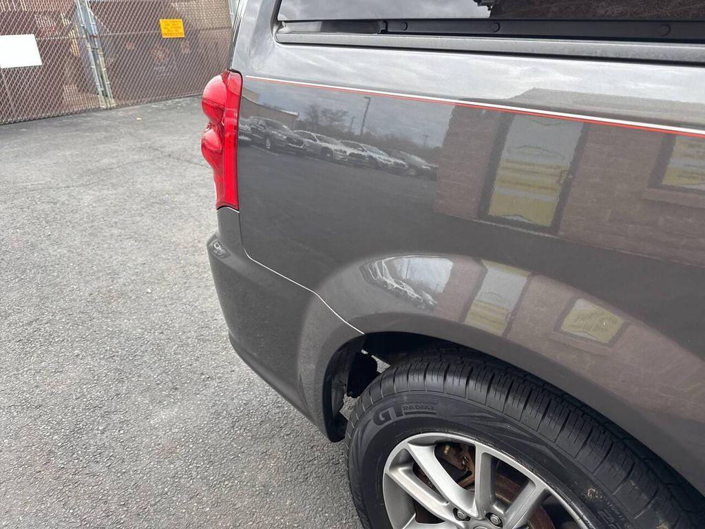 used 2014 Dodge Grand Caravan car, priced at $4,995