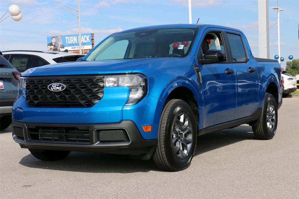 new 2025 Ford Maverick car, priced at $30,447
