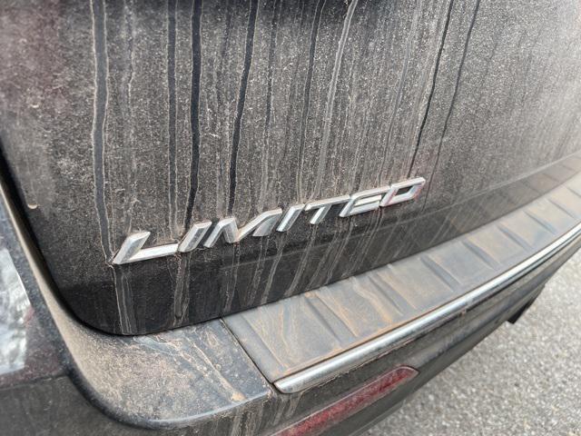 used 2020 Ford Explorer car, priced at $19,000