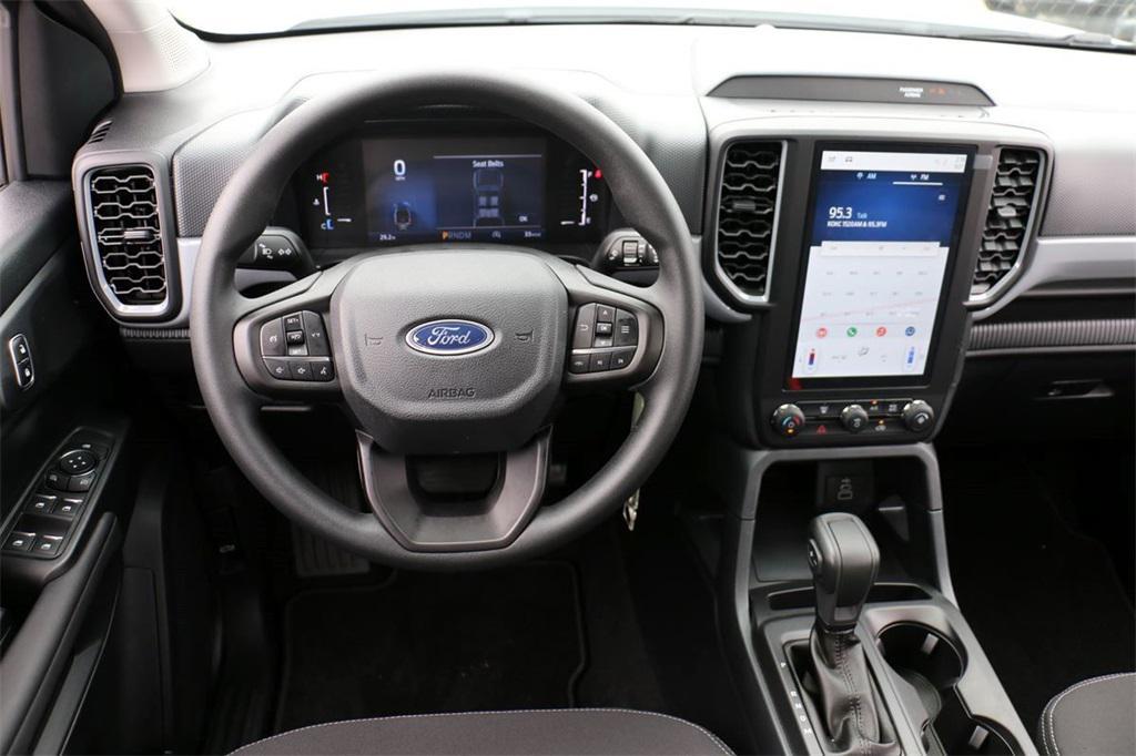 new 2025 Ford Ranger car, priced at $28,082