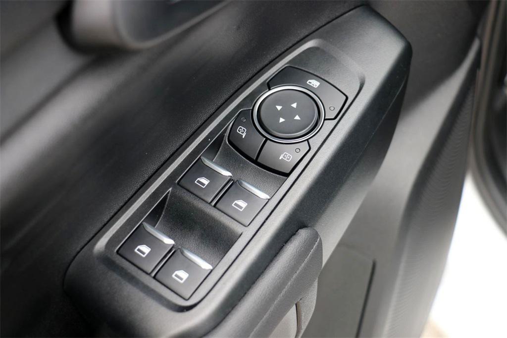 new 2025 Ford Ranger car, priced at $28,082