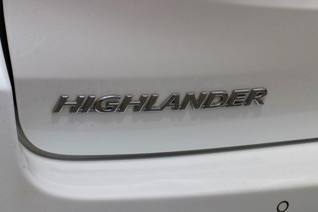 used 2017 Toyota Highlander car, priced at $16,899