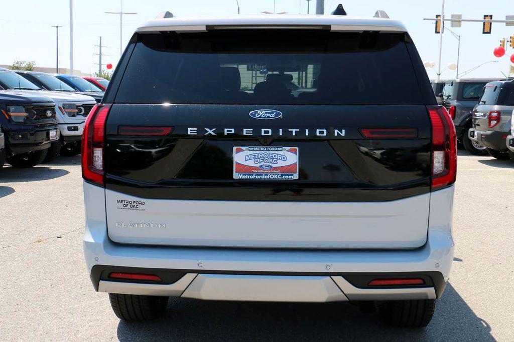 new 2026 Ford Expedition car, priced at $77,872