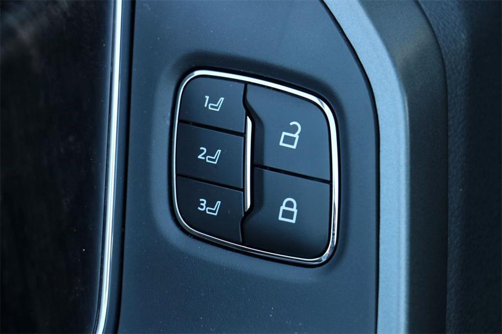 new 2026 Ford F-350 car, priced at $88,950