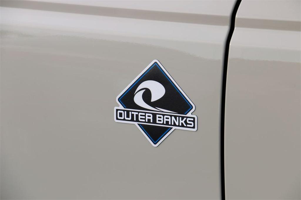 new 2025 Ford Bronco car, priced at $49,375