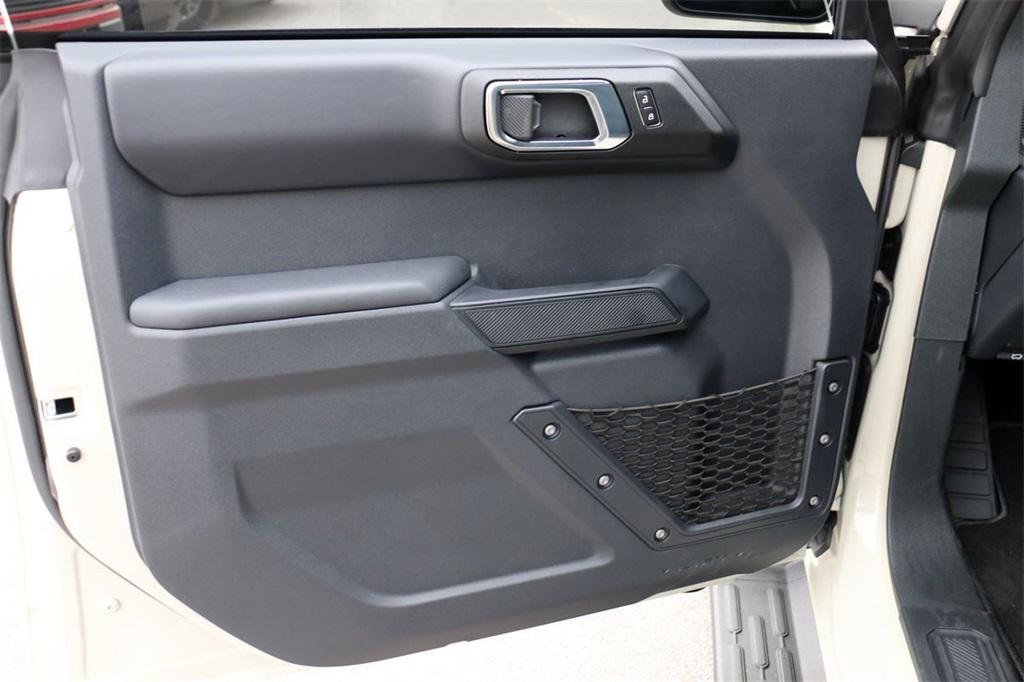 new 2025 Ford Bronco car, priced at $49,375