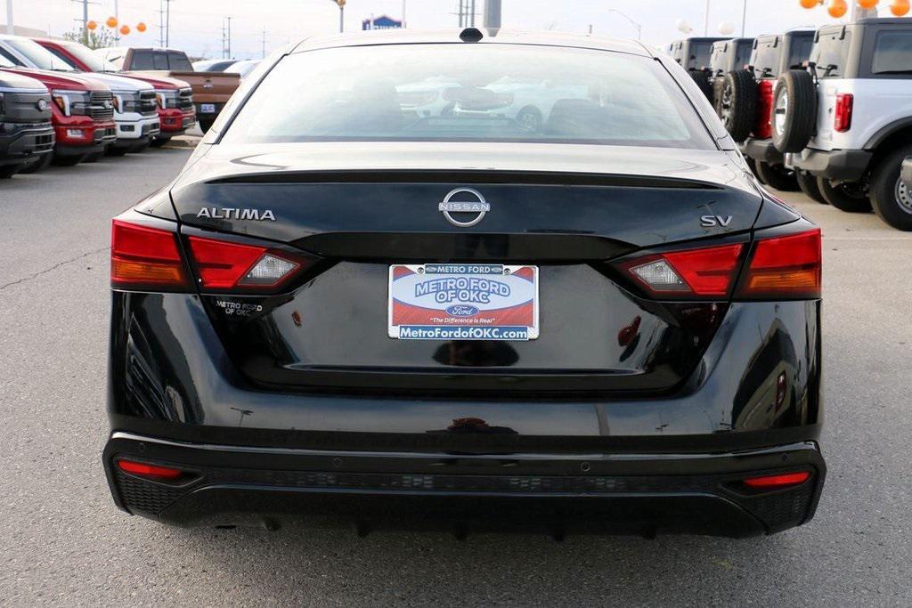 used 2023 Nissan Altima car, priced at $15,995