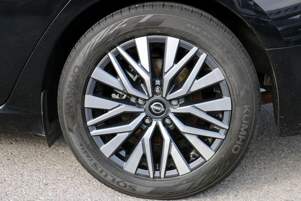 used 2023 Nissan Altima car, priced at $15,995