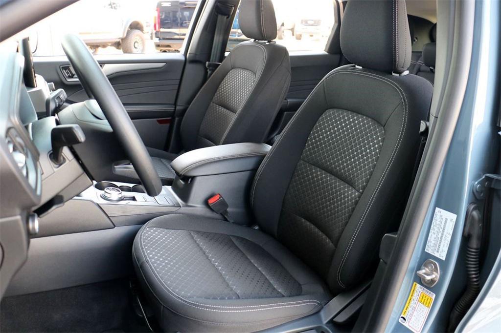 new 2025 Ford Escape car, priced at $22,980