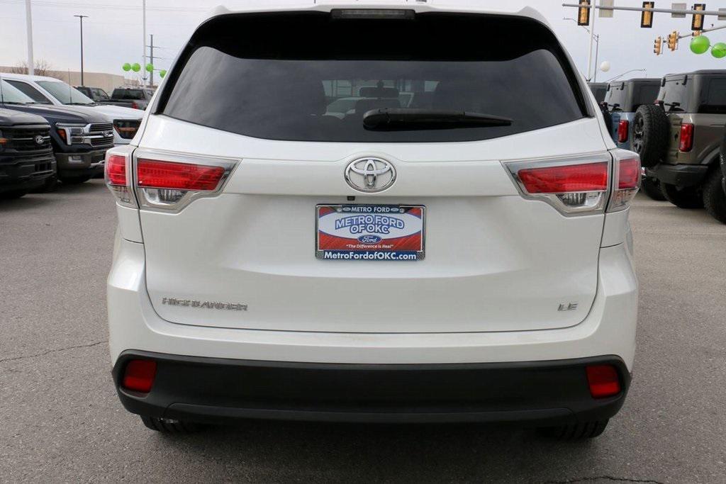 used 2015 Toyota Highlander car, priced at $15,995