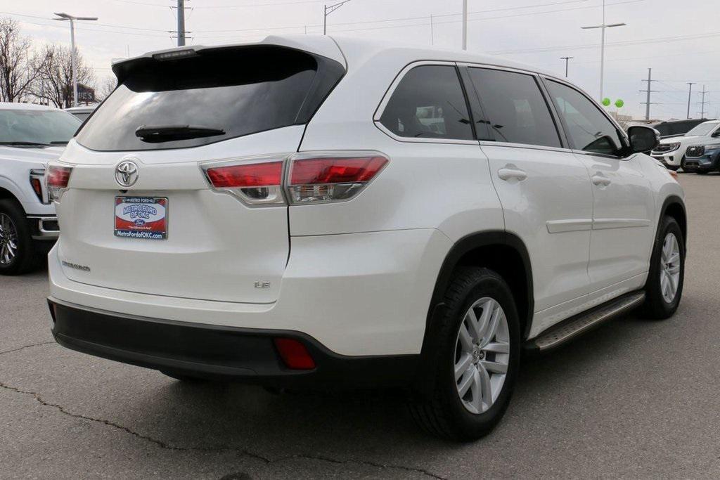used 2015 Toyota Highlander car, priced at $15,995