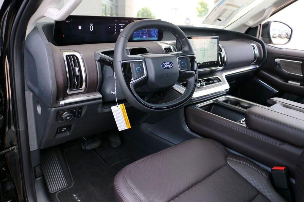 new 2025 Ford Expedition car, priced at $82,851