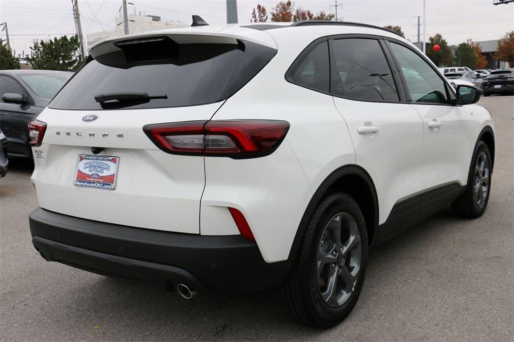 new 2026 Ford Escape car, priced at $27,301