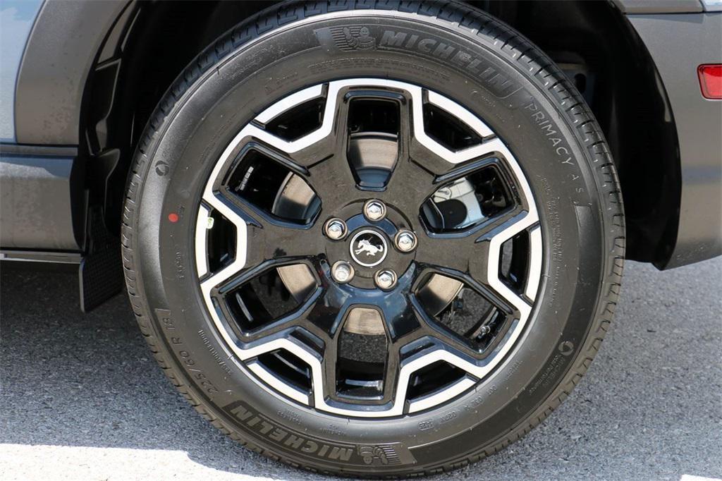 new 2025 Ford Bronco Sport car, priced at $31,306