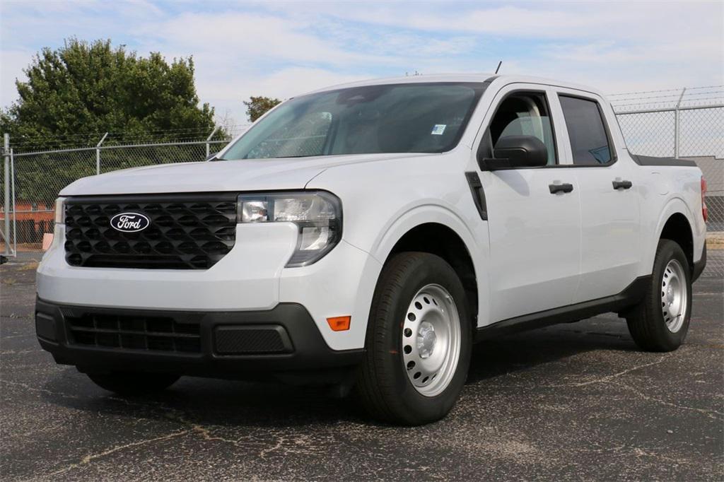 new 2025 Ford Maverick car, priced at $28,202