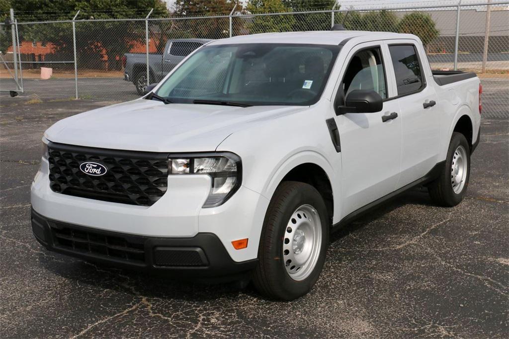 new 2025 Ford Maverick car, priced at $28,601