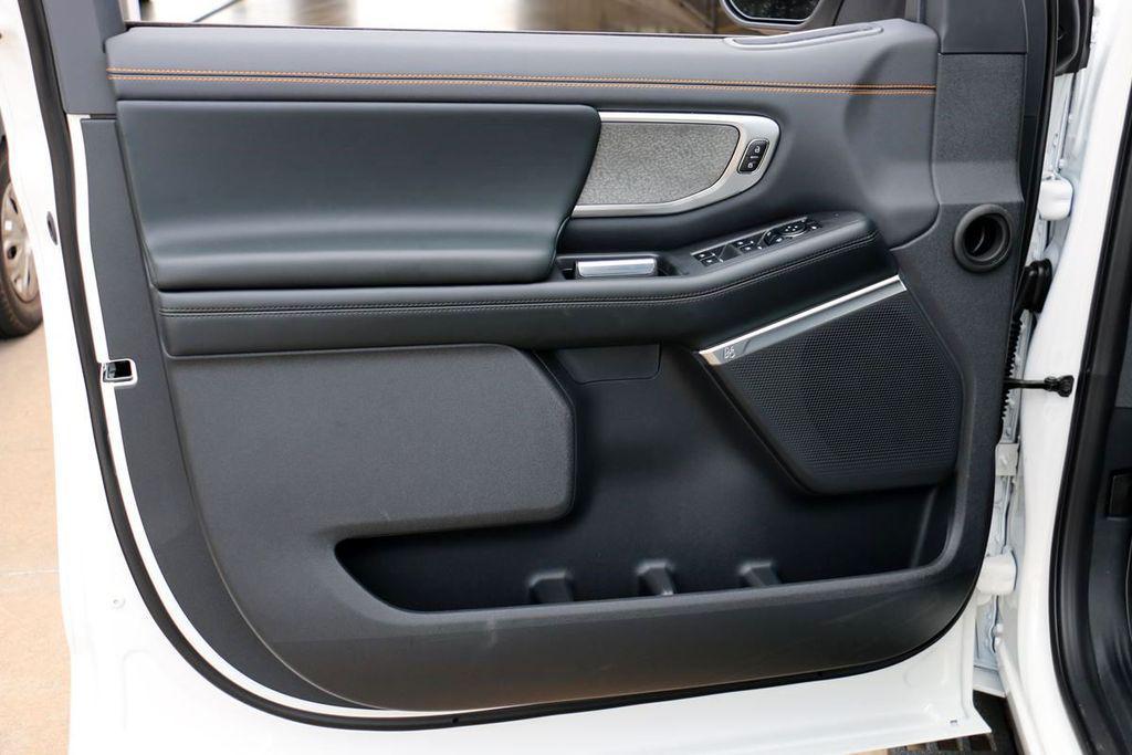new 2026 Ford Expedition car, priced at $91,789