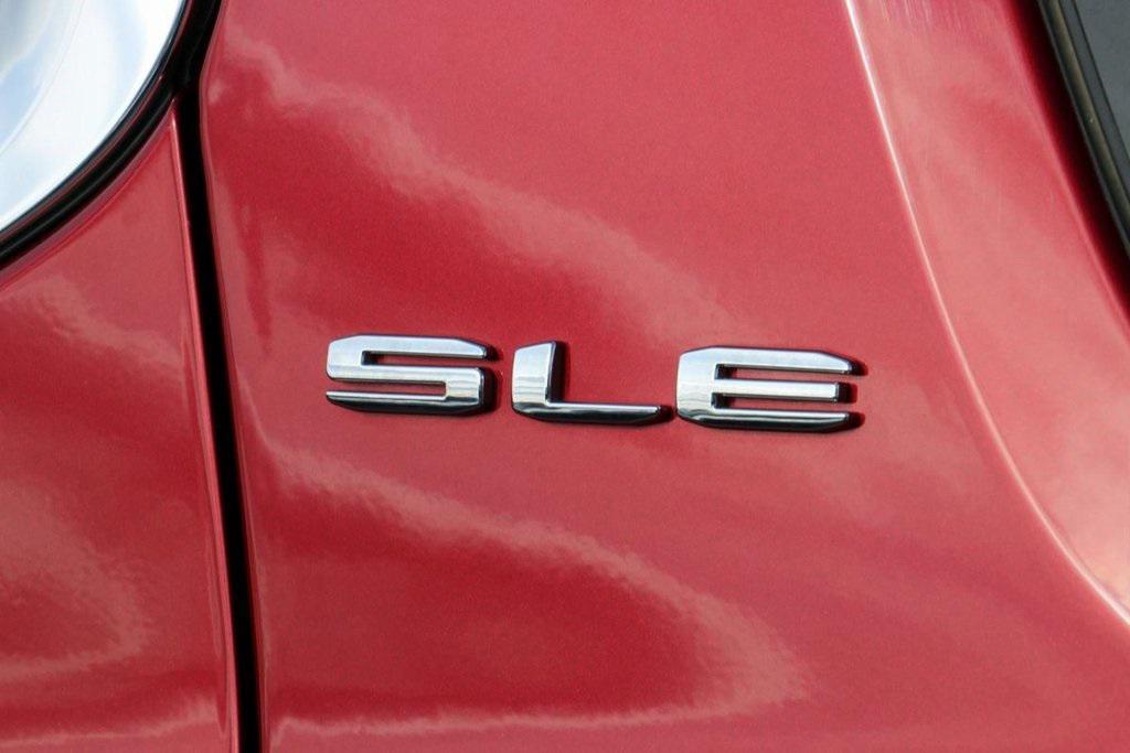 used 2022 GMC Acadia car, priced at $17,495