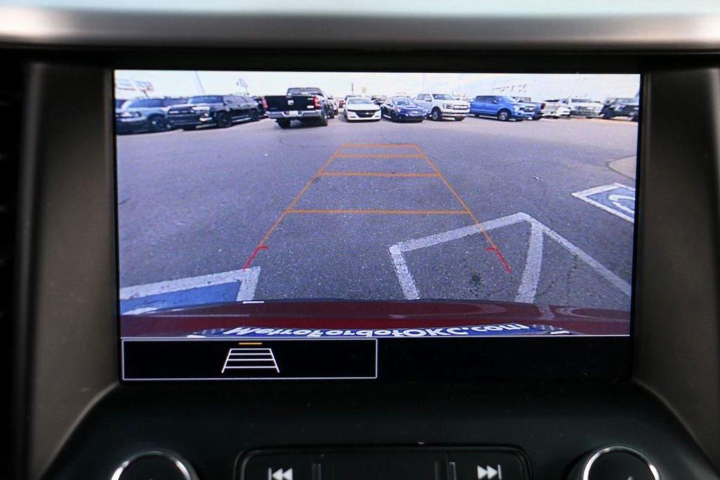 used 2022 GMC Acadia car, priced at $17,495