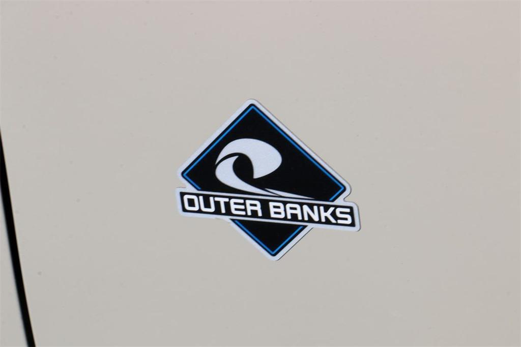 new 2025 Ford Bronco Sport car, priced at $30,173