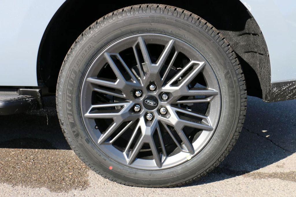 new 2026 Ford Expedition car, priced at $74,900