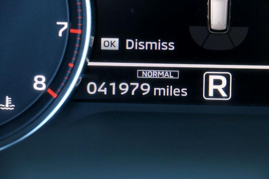 used 2024 Mitsubishi Outlander car, priced at $22,000