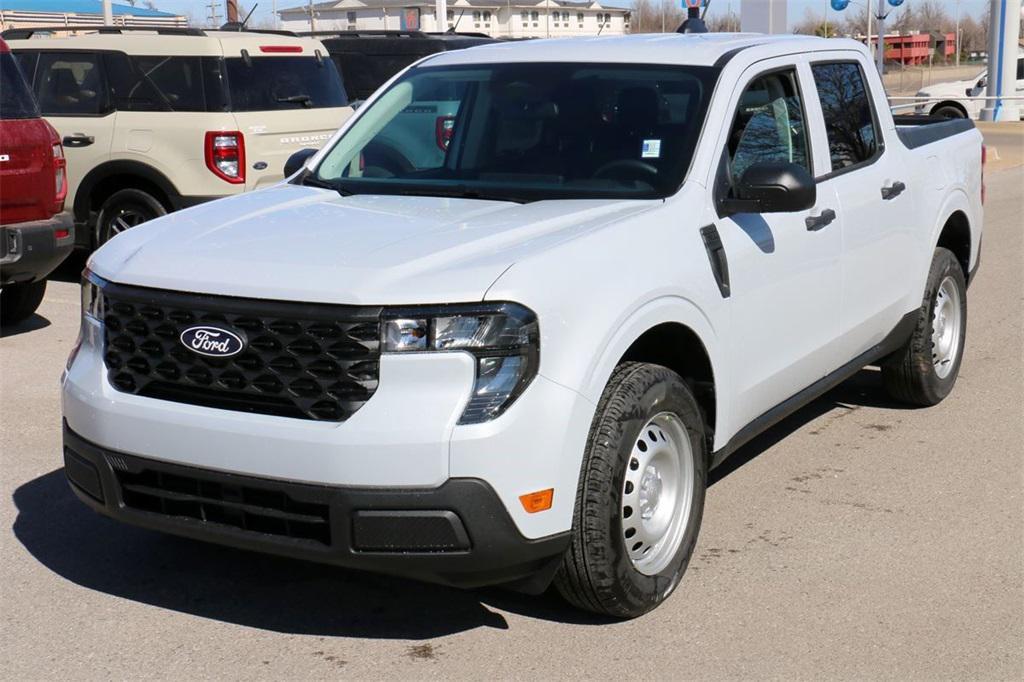 new 2025 Ford Maverick car, priced at $27,715