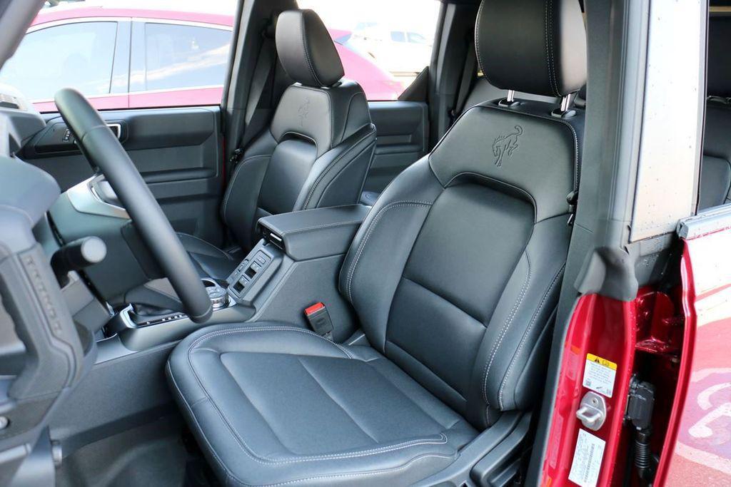 new 2025 Ford Bronco car, priced at $60,094