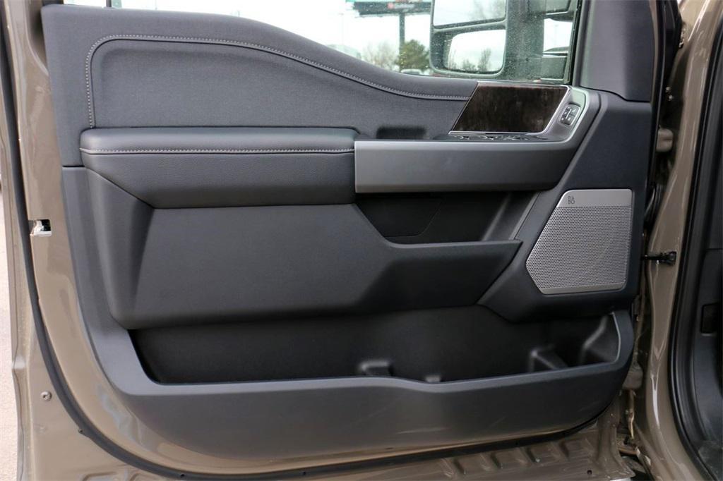 new 2026 Ford F-250 car, priced at $125,624