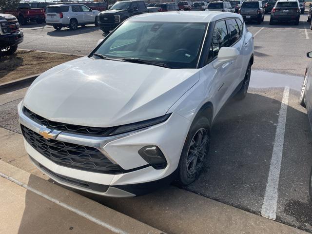 used 2025 Chevrolet Blazer car, priced at $24,900