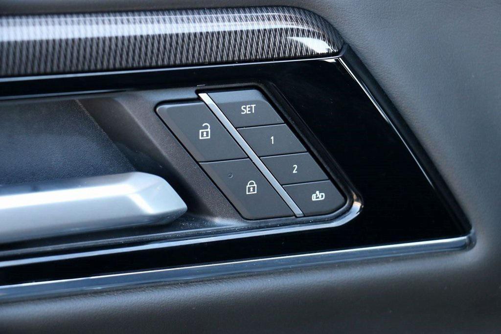 used 2025 GMC Yukon XL car, priced at $64,995